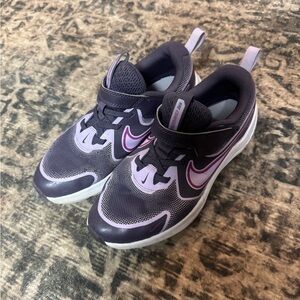 Nike Kids Purple and White Sneakers
